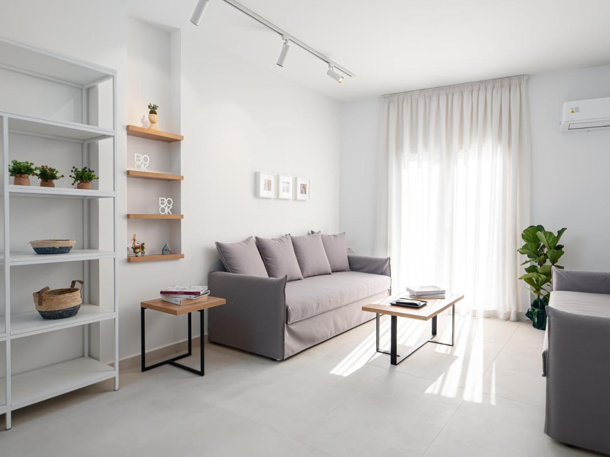 The H Experience - Eclectic Spacious Apartment Near Venetian Castle - 1 Heraklion  Екстер'єр фото
