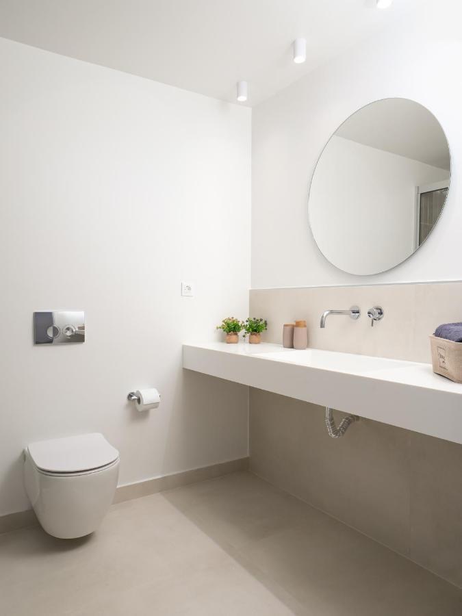 The H Experience - Eclectic Spacious Apartment Near Venetian Castle - 1 Heraklion  Екстер'єр фото